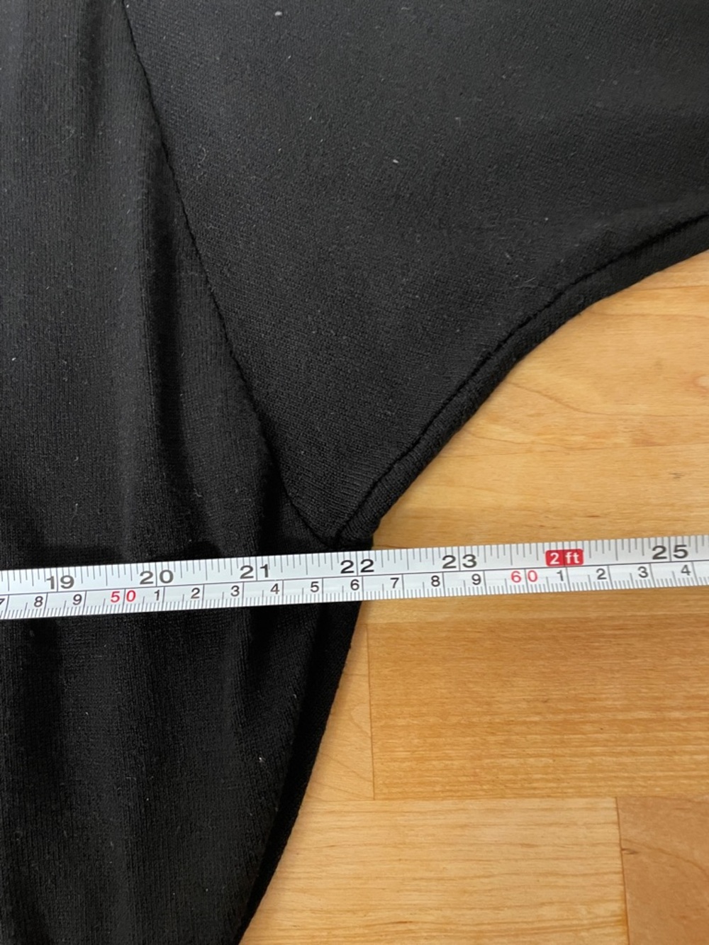 Vero Moda black batwing sleeve “ME” sweater women’s size medium - Picture 13 of 15